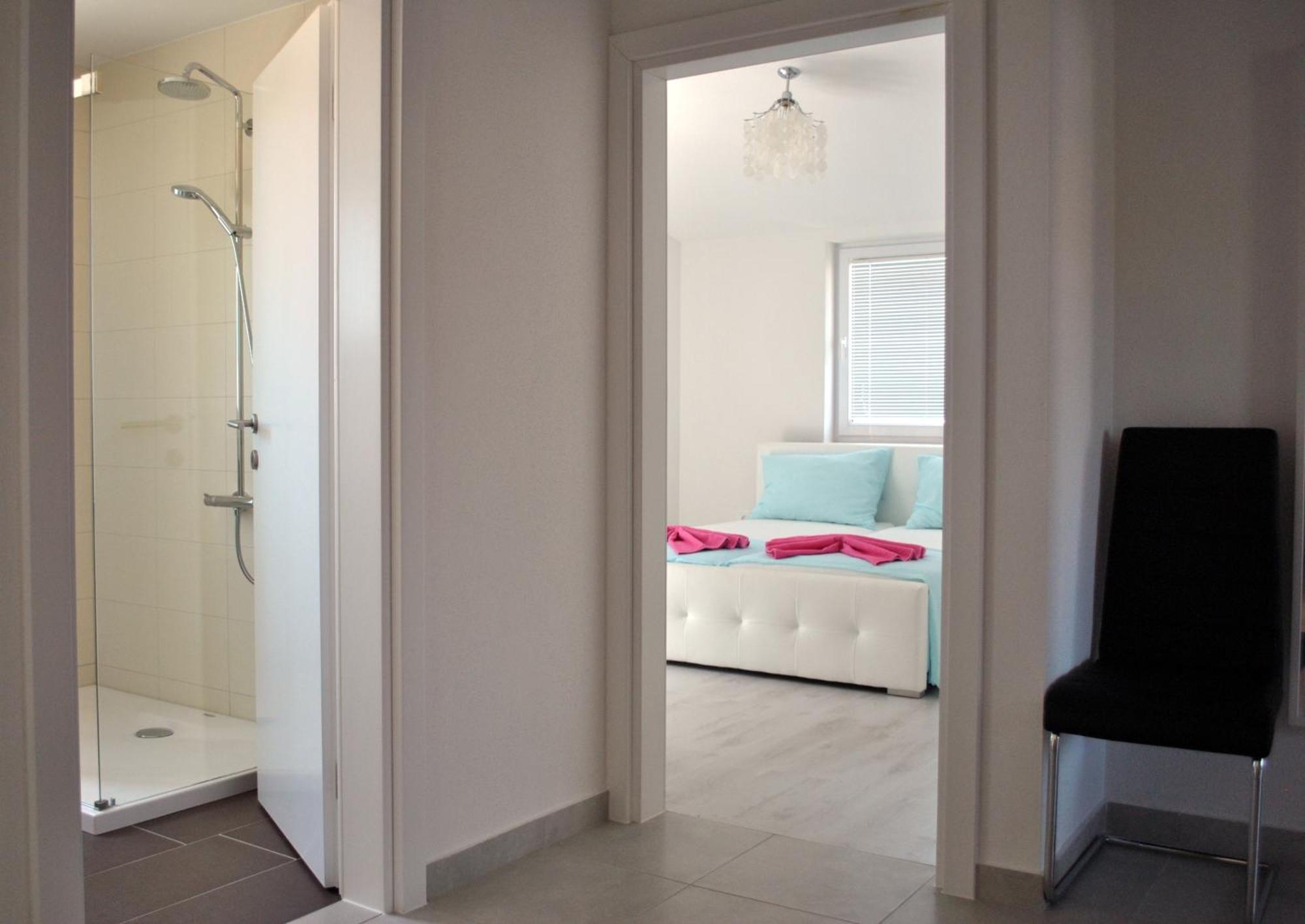 Rooms & Apartments Ana 2 Zadar Eksteriør billede